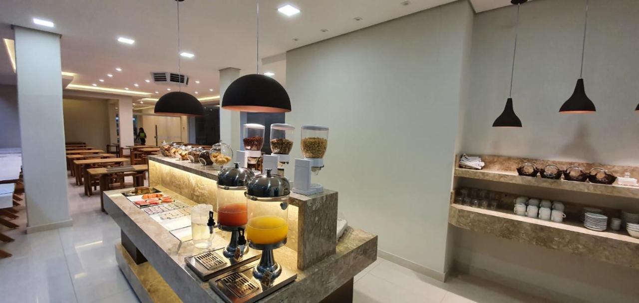 Hotel Fatti 마링가 외부 사진